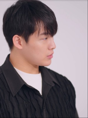 Chàng Rể Trở Về: Ta Là Chưởng Môn Kỳ Môn - 赘婿归来之我是奇门少主 (2025)